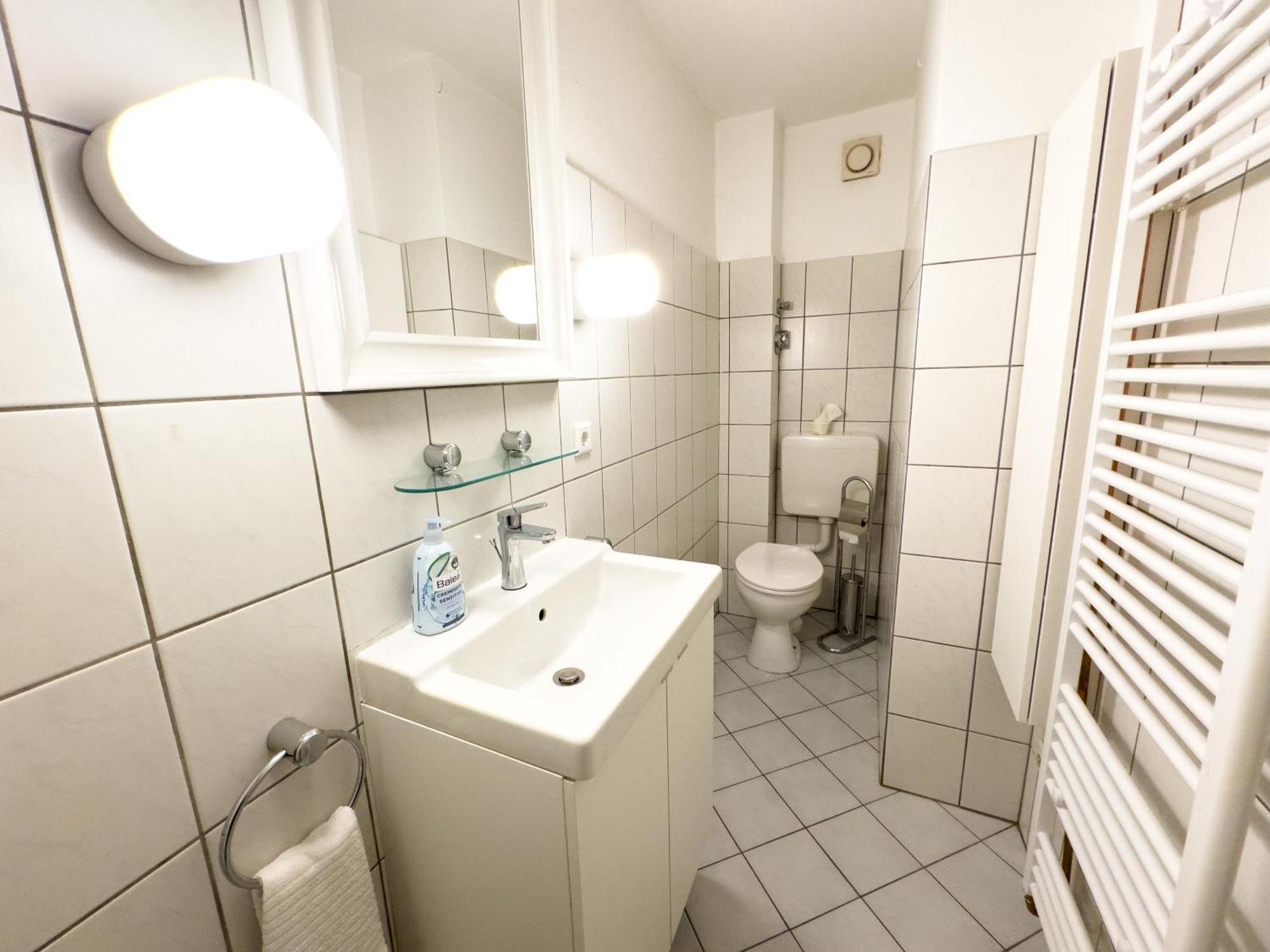 Schoene Wohnung Fuer 4 Gaeste An Der Eilenriede Mit Kostenlosen Parkplaetzen Hannover Ngoại thất bức ảnh