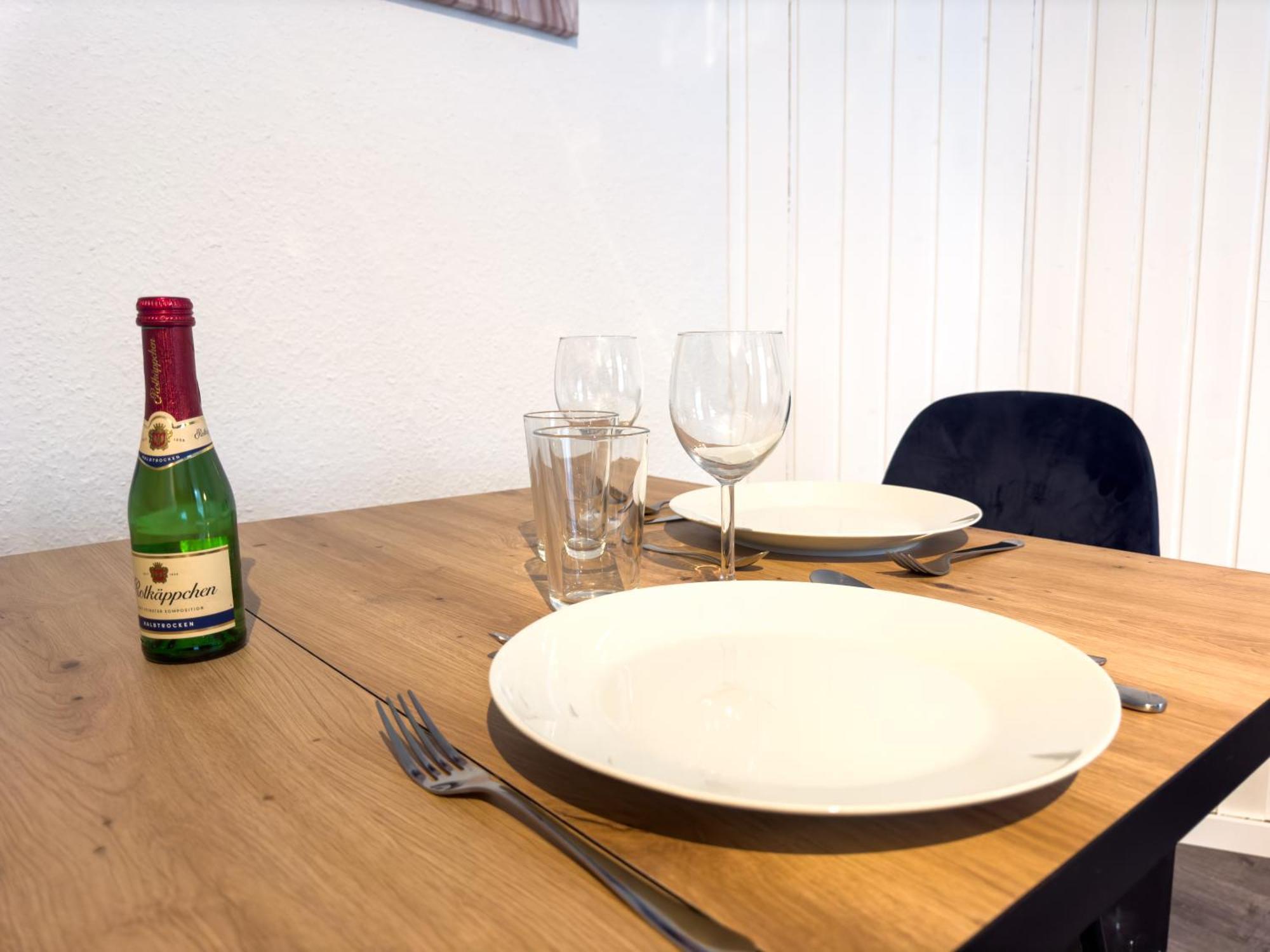 Schoene Wohnung Fuer 4 Gaeste An Der Eilenriede Mit Kostenlosen Parkplaetzen Hannover Ngoại thất bức ảnh
