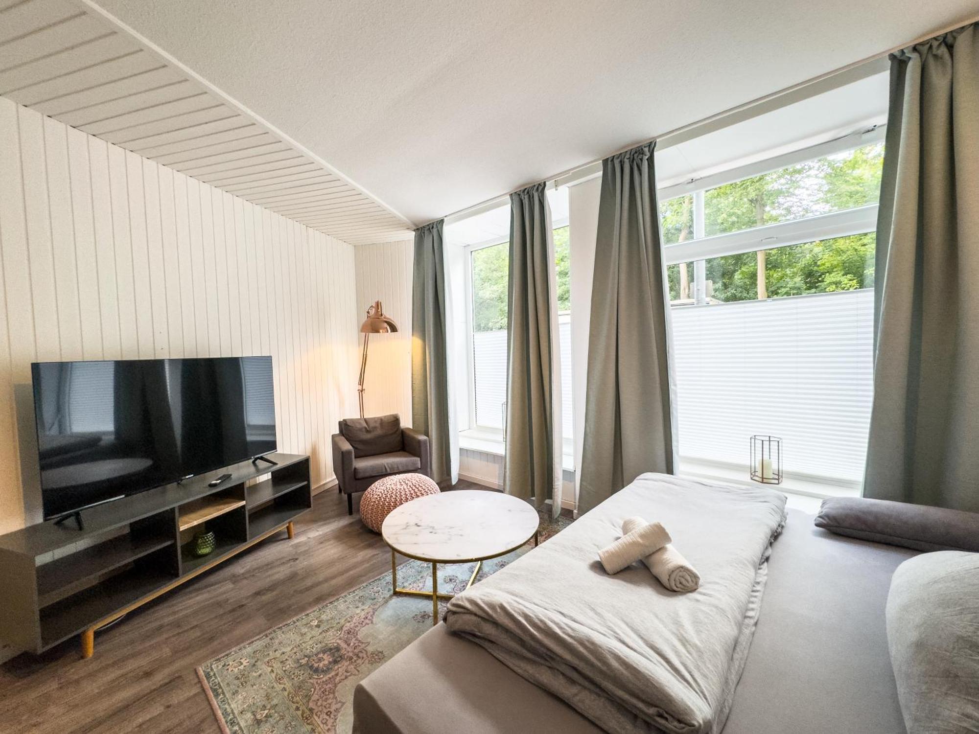 Schoene Wohnung Fuer 4 Gaeste An Der Eilenriede Mit Kostenlosen Parkplaetzen Hannover Ngoại thất bức ảnh